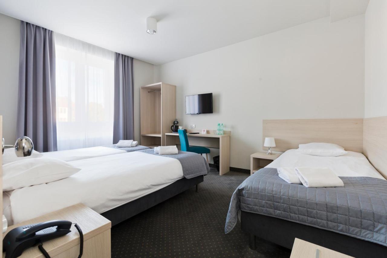 Hotel Silver บิดกอชซ์ ภายนอก รูปภาพ